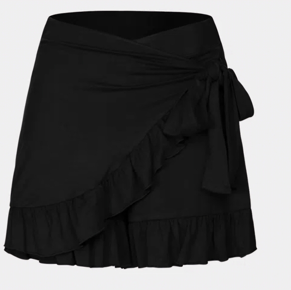 NWT Halara ruffle shorts - Picture 3 of 8